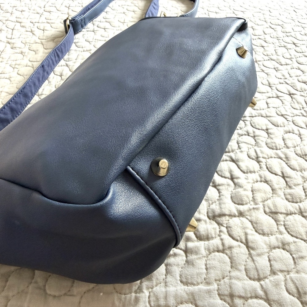 Disney Donald Duck Convertible Shoulder Crossbody Bag Navy Faux Leather Purse - Picture 8 of 16